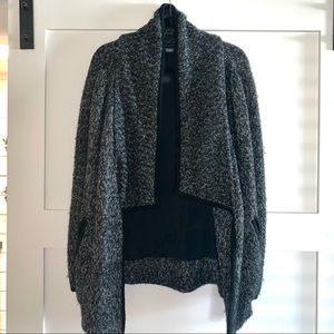 Thick and Cozy Sweater with Pockets